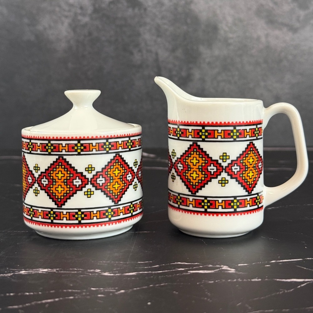 Vintage Delta Import Chicago Porcelain Sugar Creamer Set Ukrainian‎ Pattern EUC!